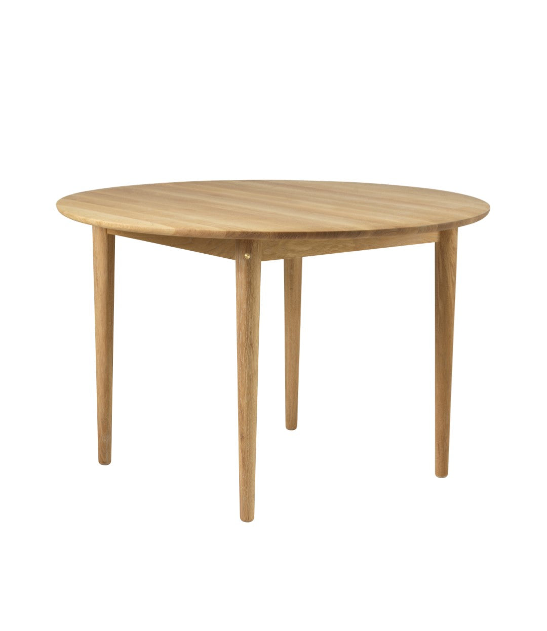 C62 Bjørk dining room table in oiled oak