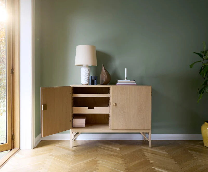 A232 oak sideboard