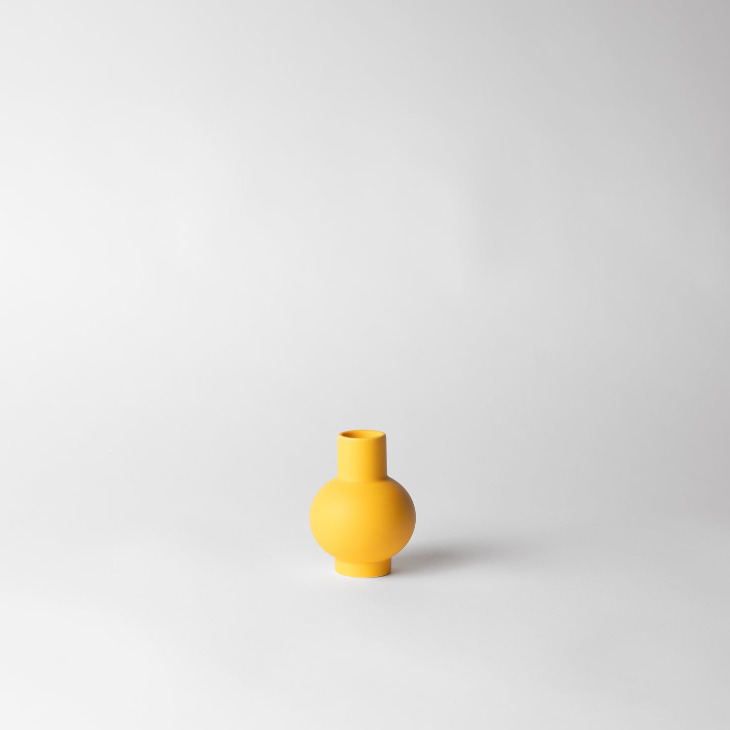 Strøm - Miniature Vase