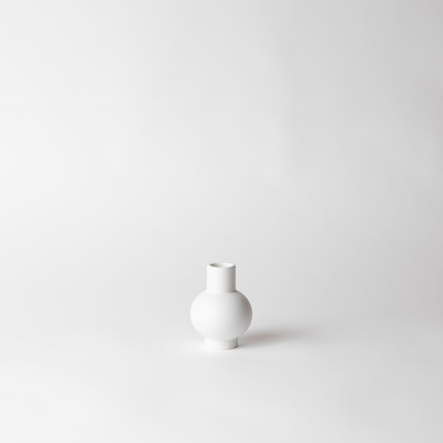 Strøm - Miniature Vase