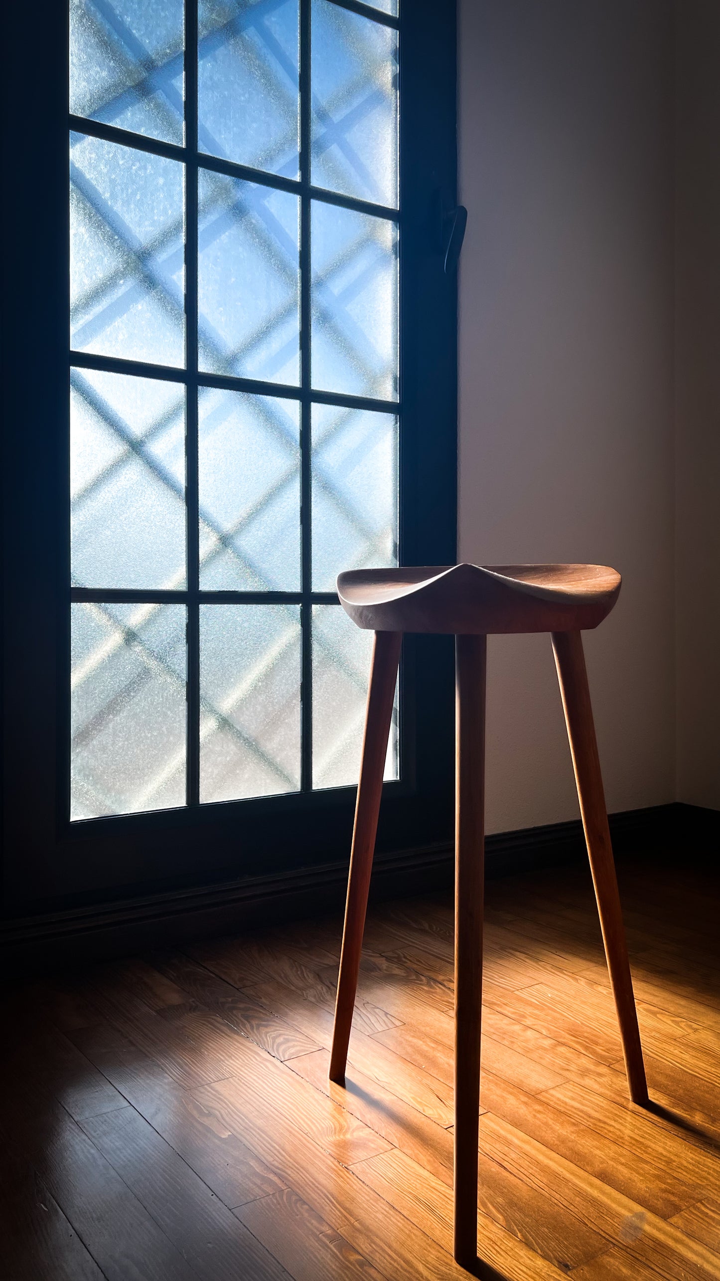 pp12 Sela Stool